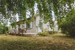 maison à la vente -   03140  CHANTELLE, surface 200 m2 vente maison - UBI480580979